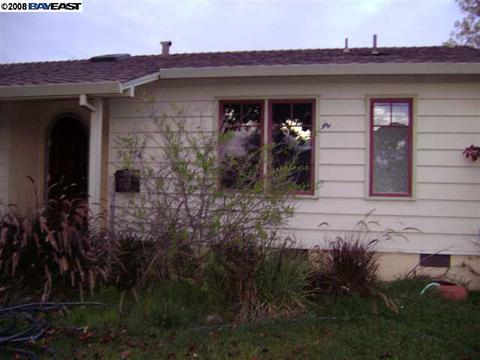 36174 Cherry St, Newark, CA 94560 photo 1
