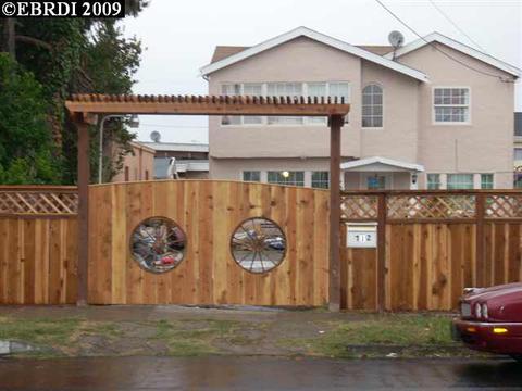 712 Mariposa Ave, Rodeo, CA 94572 photo 1