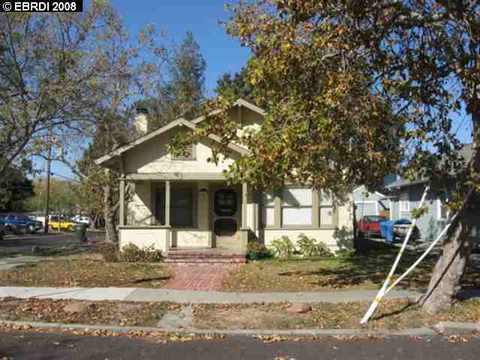 1003 Warren St, Martinez, CA 94553 photo 1