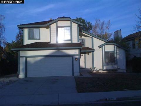 323 Greystone Dr, Antioch, CA 94509 photo 1