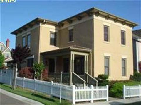 1202 Earnest St, Hercules, CA 94547 photo 1