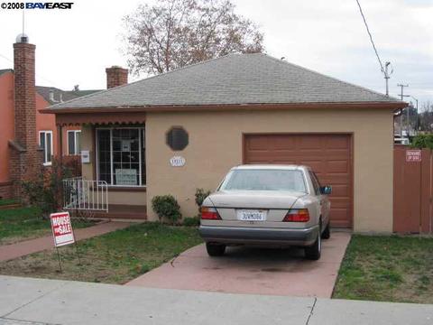 10211 Foothill Blvd, Oakland, CA 94605 photo 1