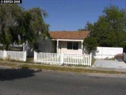 2103 D St, Antioch, CA 94509 photo 1