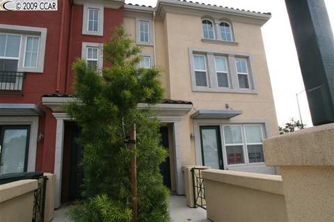 1121 Davis St, San Leandro, CA 94577 photo 1