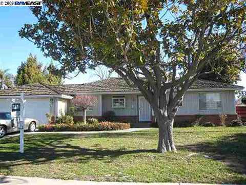 4654 Eggers Dr, Fremont, CA 94536 photo 1