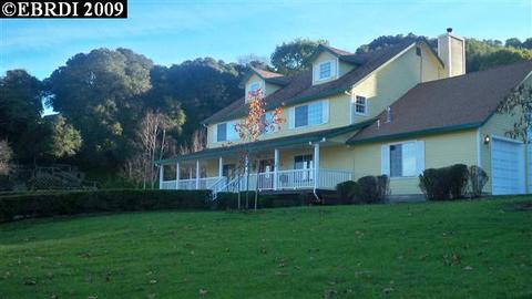 1216 Bear Creek Rd, Martinez, CA 94553 photo 1