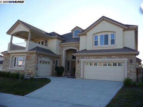 5806 Turnberry Dr, Dublin, CA 94568 photo 1