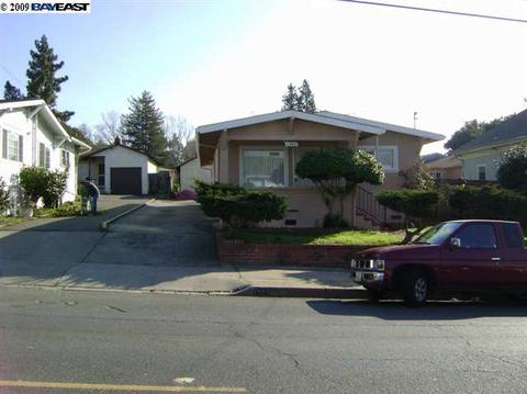 1447 D St, Hayward, CA 94541 photo 1