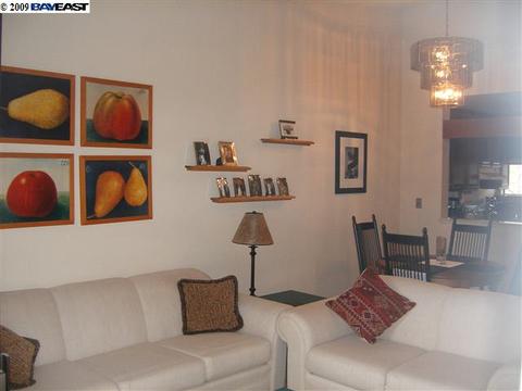 418 Mill Rd, Martinez, CA 94553 photo 1