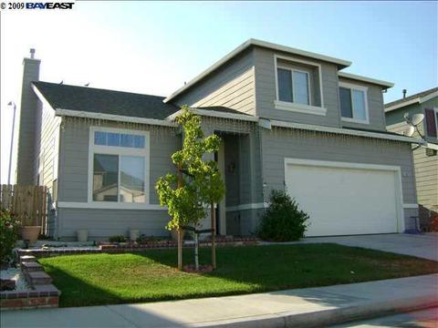 1577 Gentry Ln, Tracy, CA 95377 photo 1
