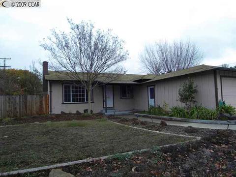 1359 Washington Blvd, Concord, CA 94521 photo 1