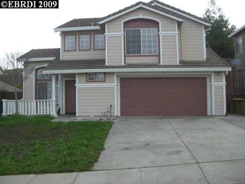 608 Corliss St, Bay Point, CA 94565 photo 1