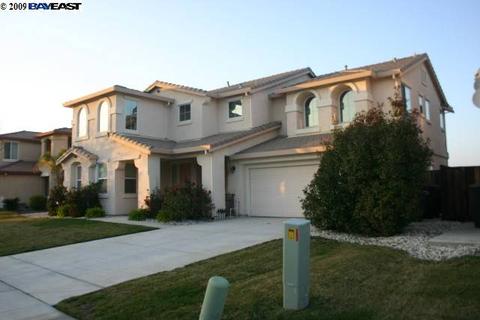 1231 Tulloch Dr, Tracy, CA 95304 photo 1