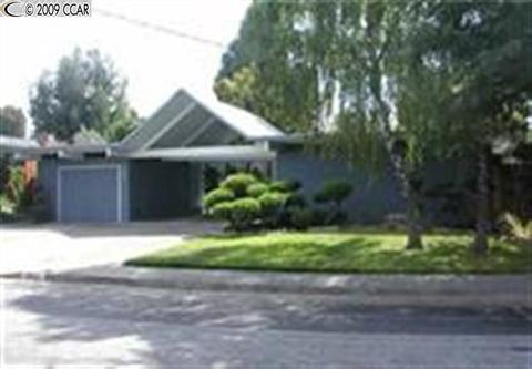 5863 Greenridge Rd, Castro Valley, CA 94552 photo 1