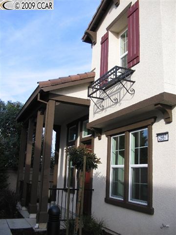 2967 Bella Dr, Concord, CA 94519 photo 1