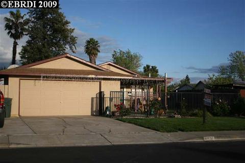 4976 Teakwood Dr, Oakley, CA 94561 photo 1