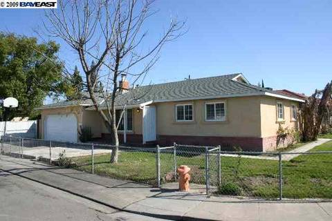 576 Mulberry Cir, Manteca, CA 95337 photo 1