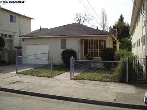 3217 School St, Oakland, CA 94602 photo 1