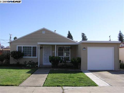 1082 Devonshire Ave, San Leandro, CA 94579 photo 1