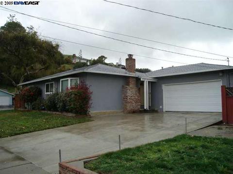 579 Erica Pl, Hayward, CA 94544 photo 1