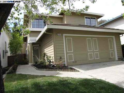4958 Thatcher Dr, Martinez, CA 94553 photo 1