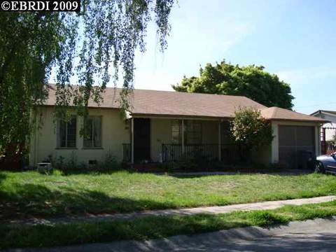 1993 Thomas Ave, San Leandro, CA 94577 photo 1