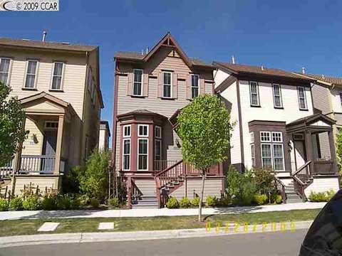 2129 Lewis St, Hercules, CA 94547 photo 1