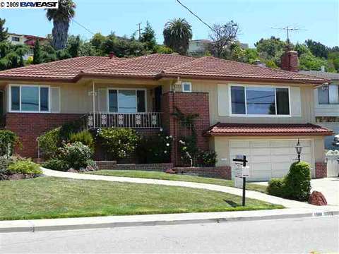 1588 Benedict Dr, San Leandro, CA 94577 photo 1