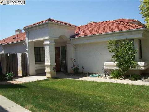 1040 Burnham Dr, Pittsburg, CA 94565 photo 1