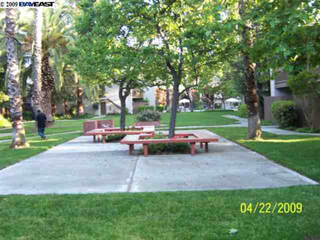 2734 Oak Rd #89, Walnut Creek, CA 94597 photo 1