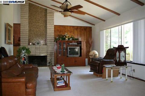 360 Pine St, Fremont, CA 94539 photo 1