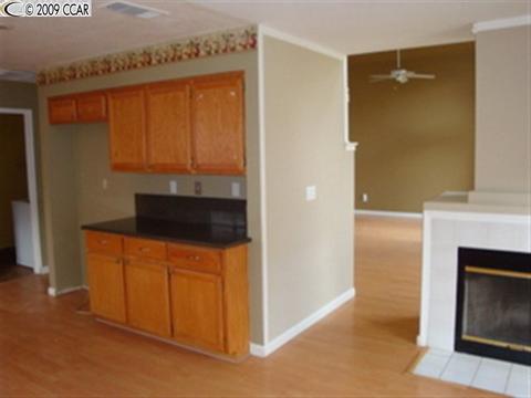320 Carousel Dr, Vallejo, CA 94589 photo 1