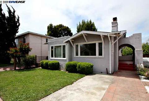 3036 Stanton St, Berkeley, CA 94702 photo 1