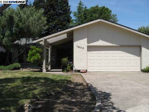 7802 Saint Raymond Ct, Dublin, CA 94568 photo 1