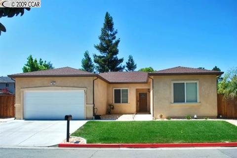 997 Whitman Ln, Concord, CA 94518 photo 1