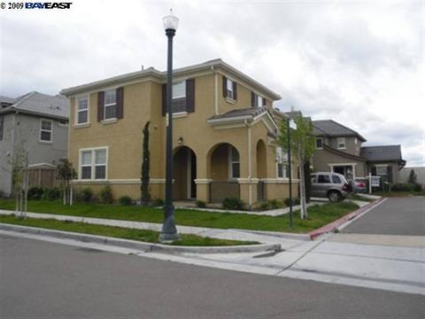 17308 Gentle Winds Ln, Lathrop, CA 95330 photo 1