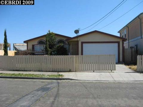 728 Duboce Ave, Richmond, CA 94801 photo 1