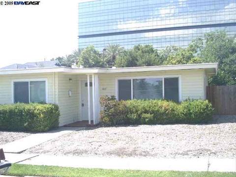 1807 Ascot Ct, Concord, CA 94520 photo 1