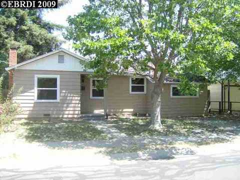 2901 Crawford St, Concord, CA 94518 photo 1