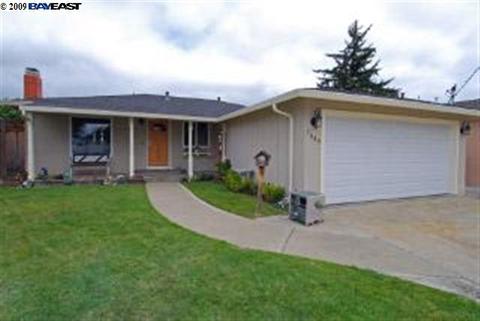 1667 Vida Ct, San Leandro, CA 94579 photo 1
