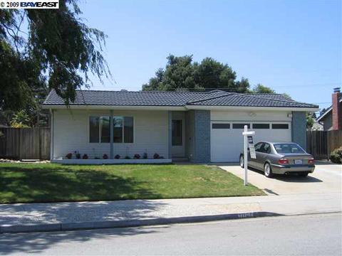 1084 Linda Dr, Campbell, CA 95008 photo 1