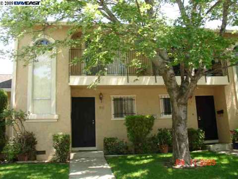 68 Meadowbrook Cir, Pittsburg, CA 94565 photo 1