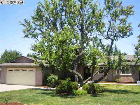 216 Fleming Dr, Clayton, CA 94517 photo 1