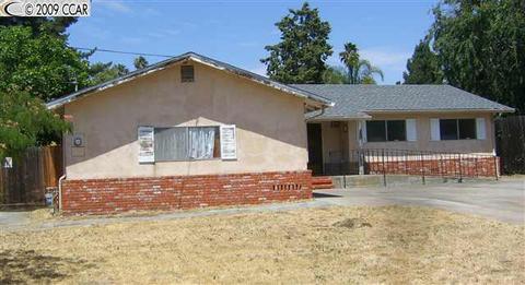 2460 Ranchito Dr, Concord, CA 94520 photo 1