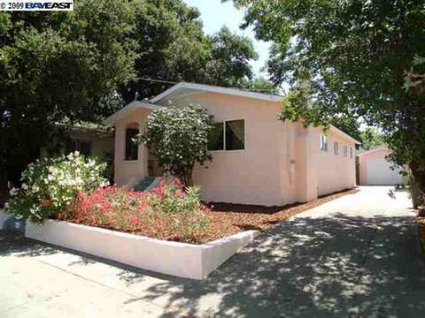 724 E 4th Ave, San Mateo, CA 94401 photo 1