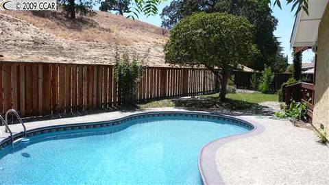 5472 Preston Ct, Concord, CA 94521 photo 1