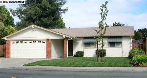 3683 Darwin Dr, Fremont, CA 94555 photo 1