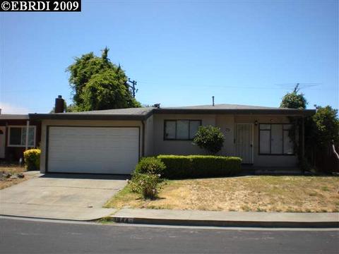 2944 Mckenzie Dr, Richmond, CA 94806 photo 1