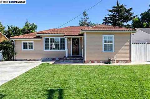 2006 Elm St, Concord, CA 94519 photo 1