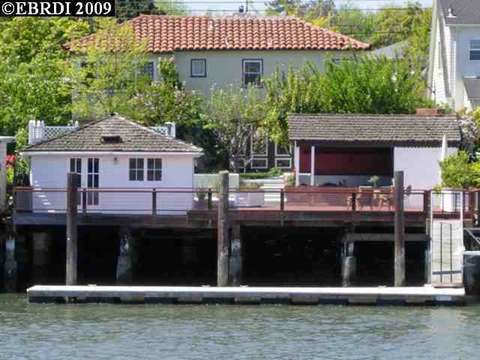 3045 Marina Dr, Alameda, CA 94501 photo 1